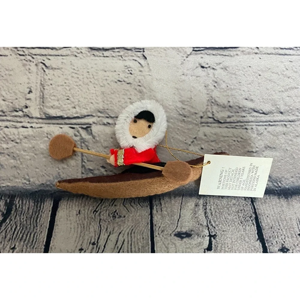NWT Naomi Leonard Calico Cache Eskimo Girl Kayak Alaskan Felt Christmas Ornament